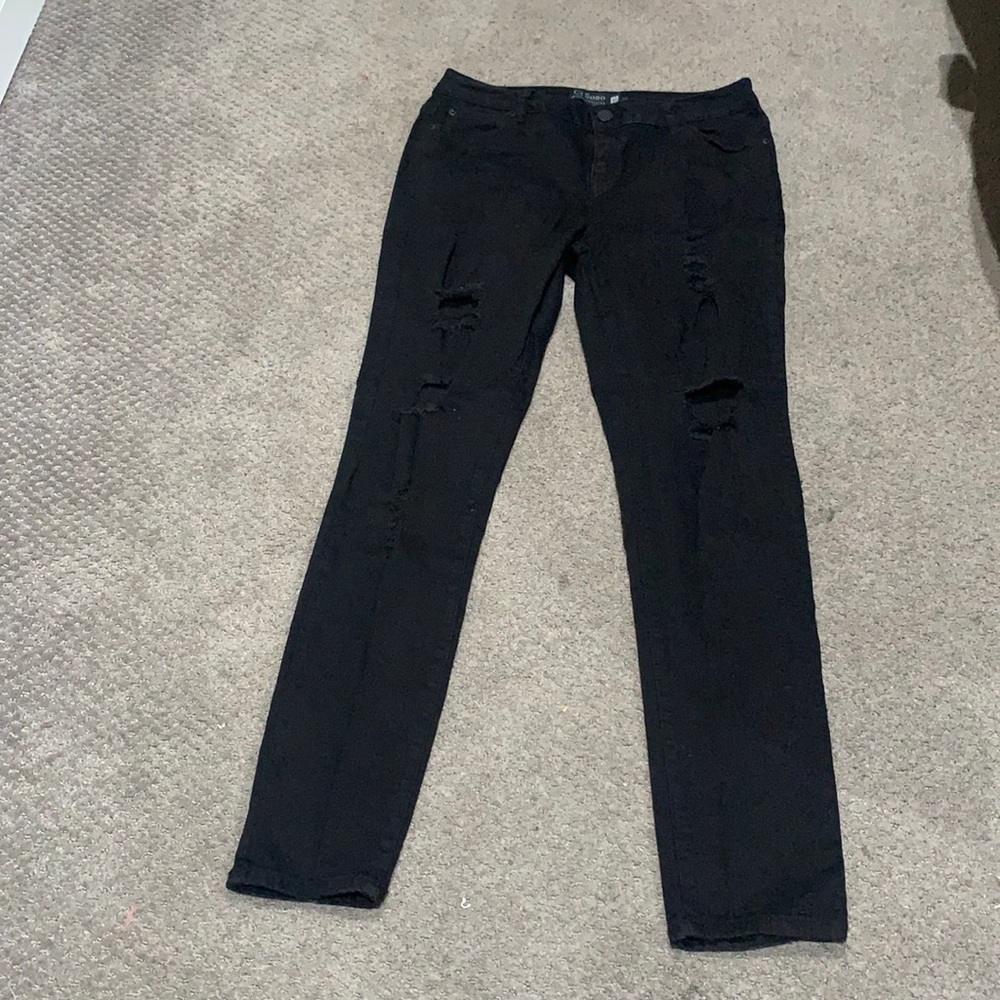 Black skinny jeans